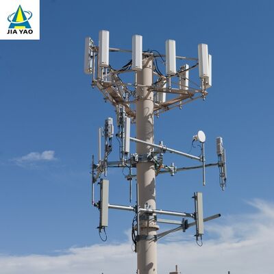 16 25 36 เมตร Multi Section Monopole Telecom Tower ติดตั้งง่ายสำหรับสวนสนุก