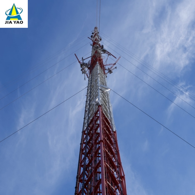 42 45M Q355 Steel Guyed Antenna Tower การปรับใช้อย่างรวดเร็วสำหรับโทรคมนาคมทุ่นระเบิดระยะไกล