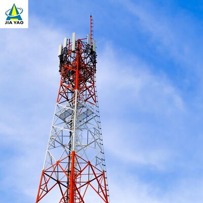 30M 40M 45M เคลือบน้ำแข็งป้องกัน 4 ขามุมเหล็กทาวเวอร์สำหรับโครงสร้างพื้นฐานโทรคมนาคมภาคเย็น