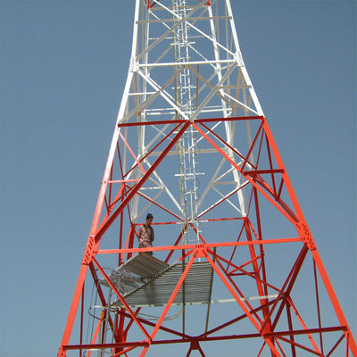 4 ขา Lattice กระปุกมุม สแตนเลส Tower 50M เซลล์โทรคมนาคม Mast มุม