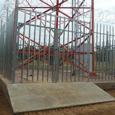 ทาวเวอร์เหล็ก ทาวเวอร์เหล็กเชิงมุม 4 ขา ออกแบบมาสำหรับโทรคมนาคมที่มีโครงสร้างที่แข็งแกร่งและสอดคล้องกับรหัสการออกแบบสากล