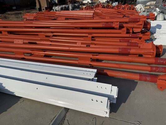 19 27 35M งานหนักเหล็กกระดาษ 3 ขา ทาวเวอร์เหล็กท่อ โทรคมนาคม Mast สําหรับการสื่อสารและการติดตามไมโครเวฟภายนอก 5G 4G