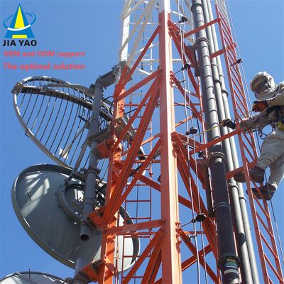 หอคอยเซลล์ขนาดเล็กเชิงมุม 3 ขาผสานรวมกับแหล่งจ่ายไฟสำหรับเครือข่าย 5G Edge