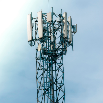 ป้องกันการกัดกร่อน 40M เสาอากาศ 4 ขาได้รับการรับรองมาตรฐาน Iso สำหรับโครงสร้างพื้นฐานโทรคมนาคม