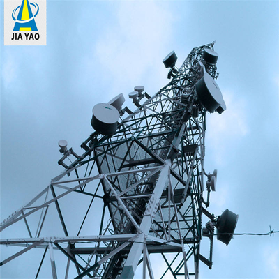 การส่งสัญญาณ 4-Leg Angular Steel Communications Radio Mobile Cell Tower สำหรับโทรคมนาคม
